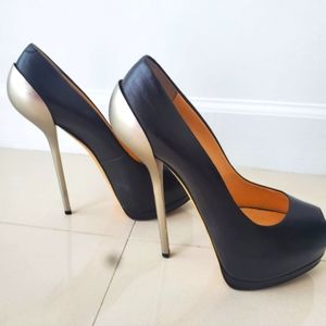 Giuseppe Zanotti black heels